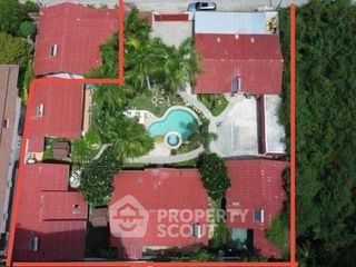 For sale 5 bedrooms villa in Bang Lamung, Chonburi