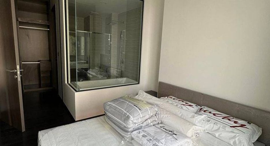 For rent 1 bed condo in Watthana, Bangkok