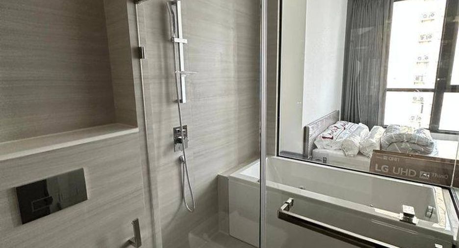 For rent 1 bed condo in Watthana, Bangkok