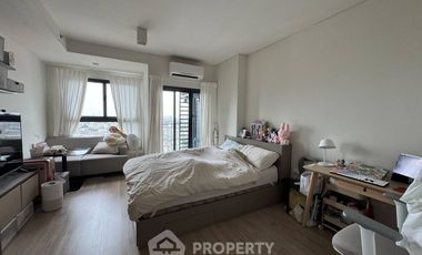 Wohnung zum Kauf mit 1 Zimmer in Khlong San, Bangkok