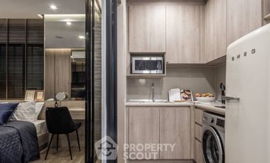 À vendre 1 chambre condo à Khlong Toei, Bangkok