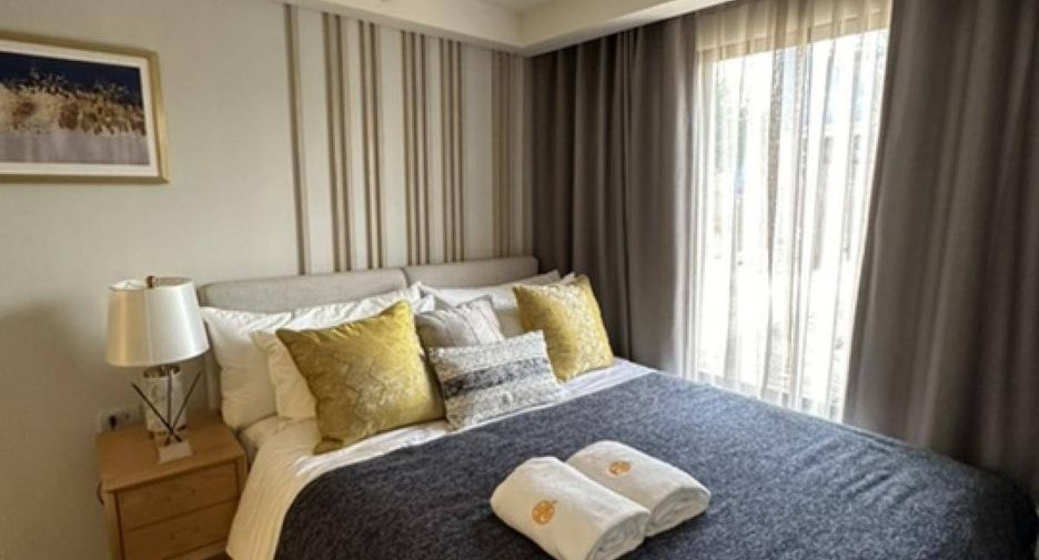For sale 2 bedrooms condo in Khan Na Yao, Bangkok