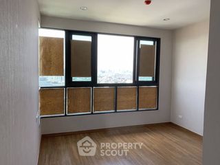 Продажа 1 кровать кондо в Банг Пхлат, Бангкок