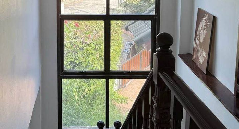 For sale 4 bedrooms house in Sattahip, Chonburi