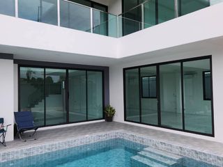 For rent and for sale 4 bedrooms house in Bang Lamung, Chonburi