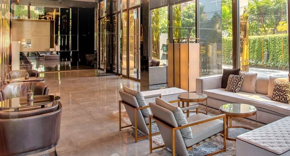 For sale 1 bed condo in Bang Phlat, Bangkok