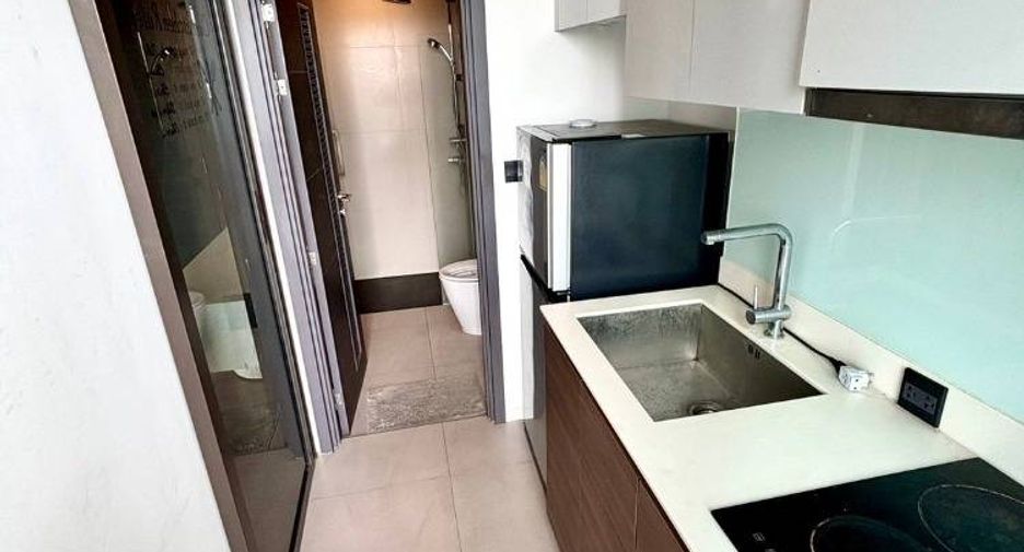 For sale 1 bed condo in Bang Phlat, Bangkok