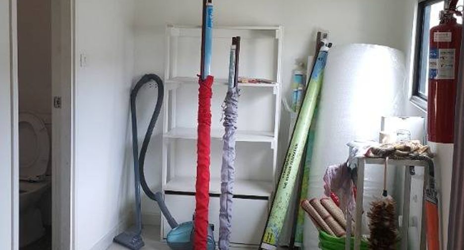 For sale 3 bedrooms townhouse in Khan Na Yao, Bangkok