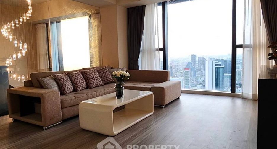 For rent 4 bedrooms condo in Sathon, Bangkok