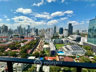For sale 2 bedrooms condo in Watthana, Bangkok