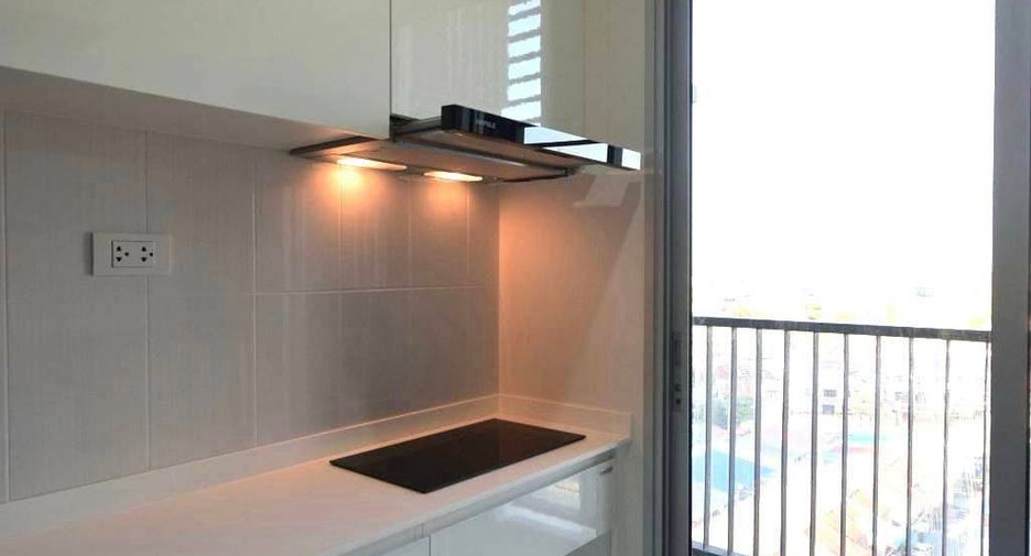 For sale 1 bed condo in Phasi Charoen, Bangkok