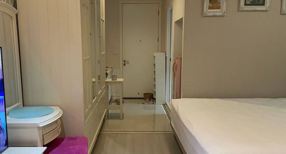For sale 1 Beds condo in Huai Khwang, Bangkok