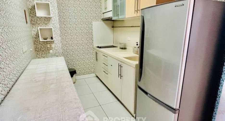 For sale 1 bed condo in Khlong San, Bangkok