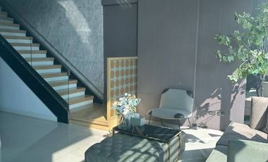 For rent 4 bedrooms townhouse in Bueng Kum, Bangkok