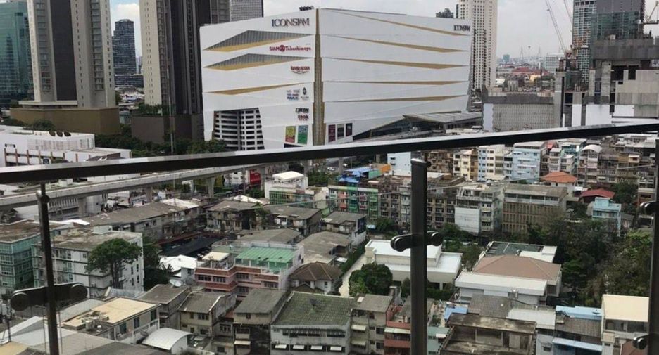 For sale 2 bedrooms condo in Khlong San, Bangkok
