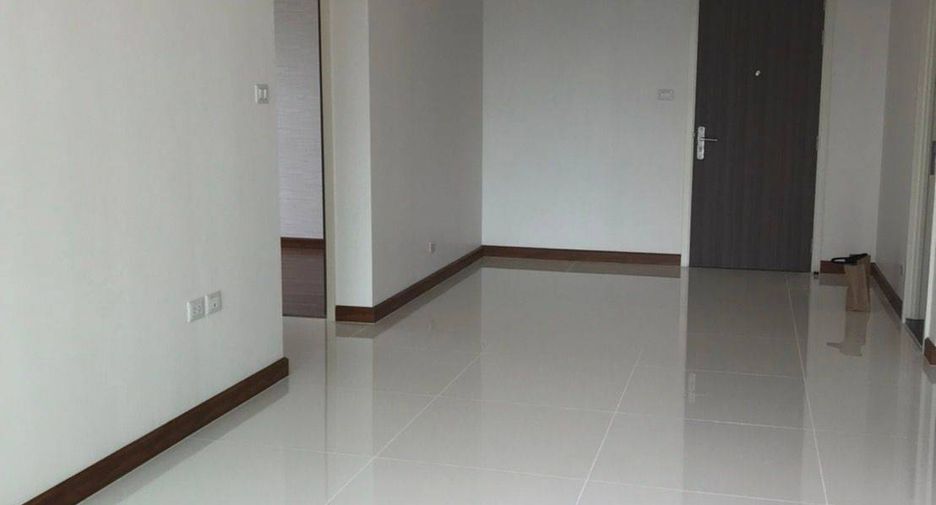 For sale 2 bedrooms condo in Khlong San, Bangkok