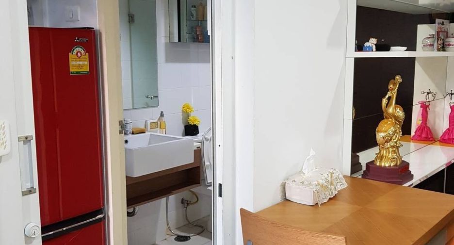 For sale 2 bedrooms condo in Lak Si, Bangkok