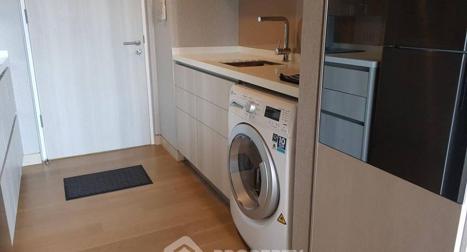 For sale 2 bedrooms condo in Khlong Toei, Bangkok