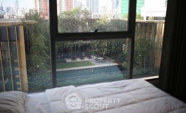 For sale 2 bedrooms condo in Khlong Toei, Bangkok