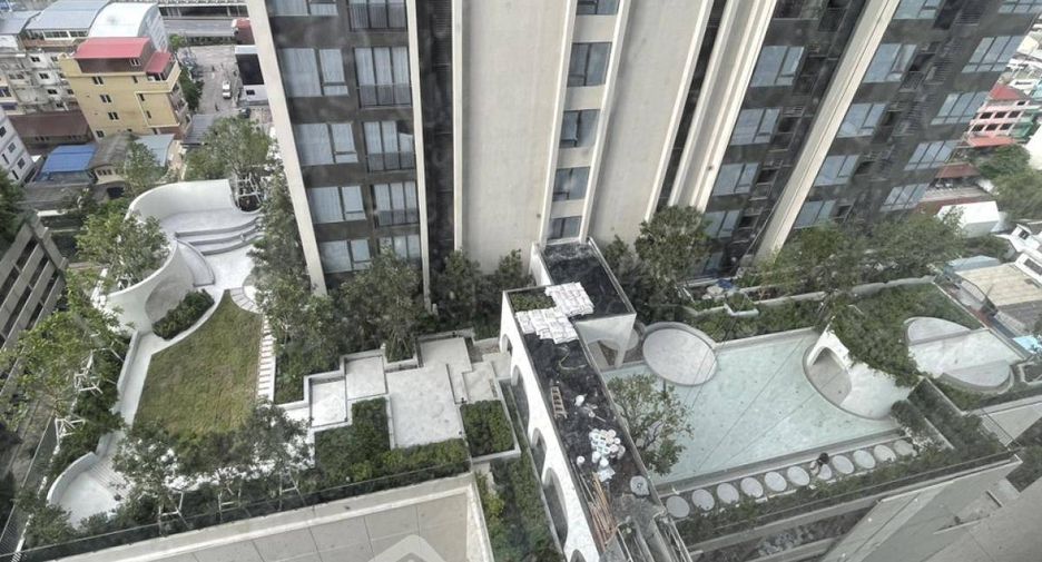For sale 1 bed condo in Khlong San, Bangkok