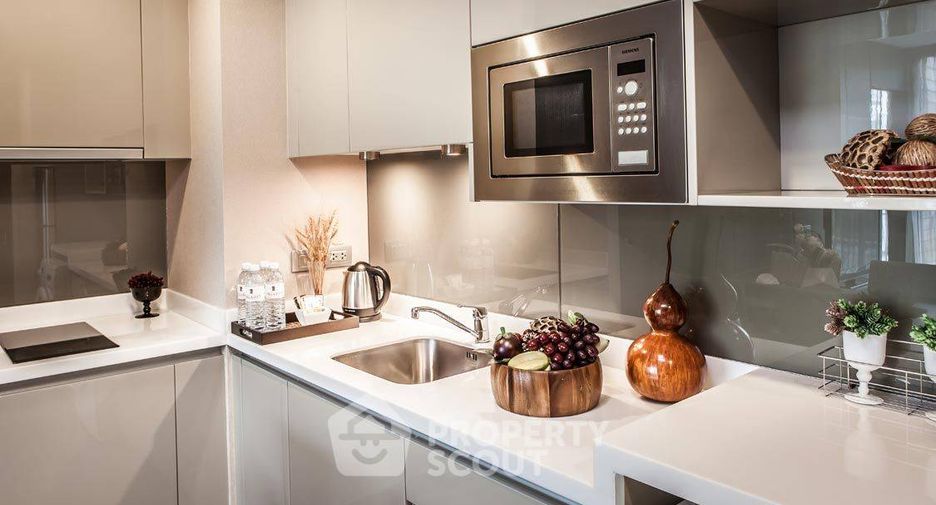 Apartment zur Miete mit 1 Zimmer in Khlong Toei, Bangkok