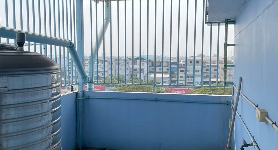 For sale 3 bedrooms townhouse in Bang Bon, Bangkok