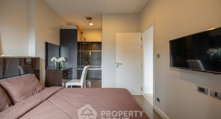 For sale 1 bed condo in Khlong Toei, Bangkok
