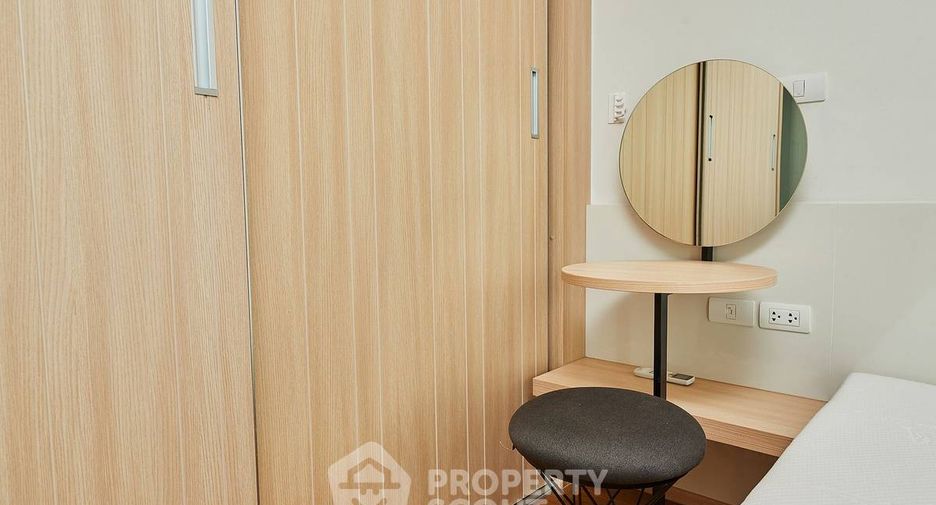 For sale 1 bed condo in Thon Buri, Bangkok