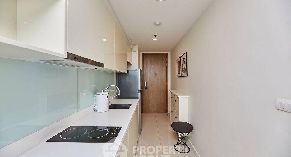 For sale 1 bed condo in Thon Buri, Bangkok