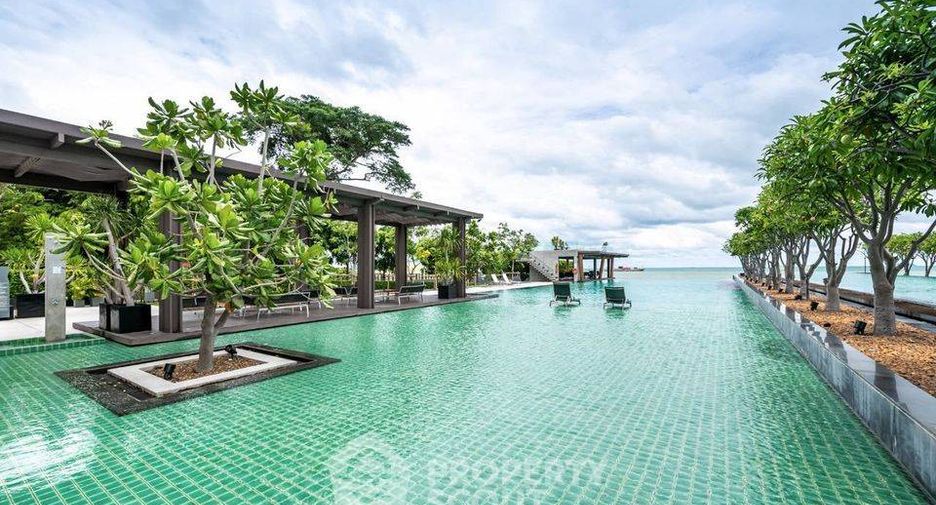 For sale 4 bedrooms condo in Jomtien, Pattaya