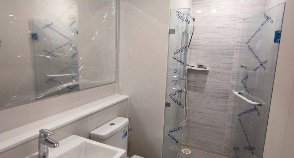 For sale 1 bed condo in Khlong Toei, Bangkok