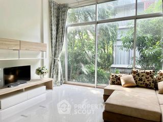 For sale 3 ベッドルーム townhouse in Khan Na Yao, Bangkok