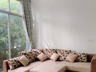 For sale 3 ベッドルーム townhouse in Khan Na Yao, Bangkok