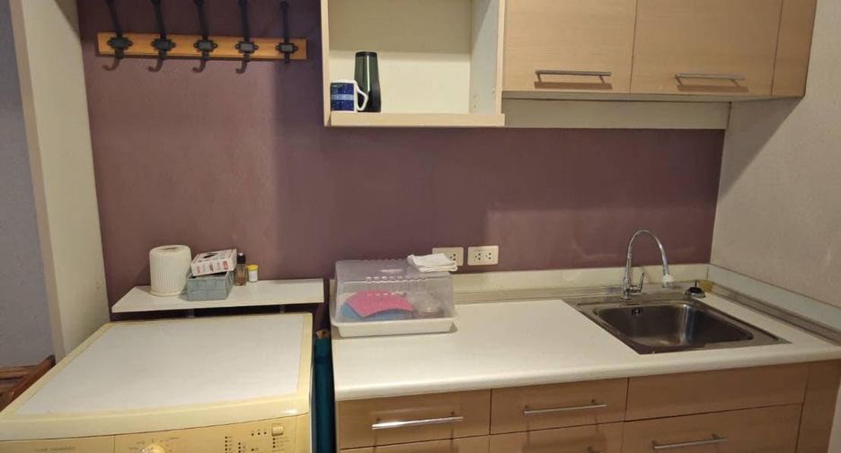 Wohnung zum Kauf mit 1 Zimmer in Phra Khanong, Bangkok