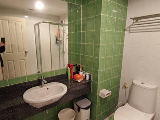 For sale 1 Beds condo in Phra Khanong, Bangkok