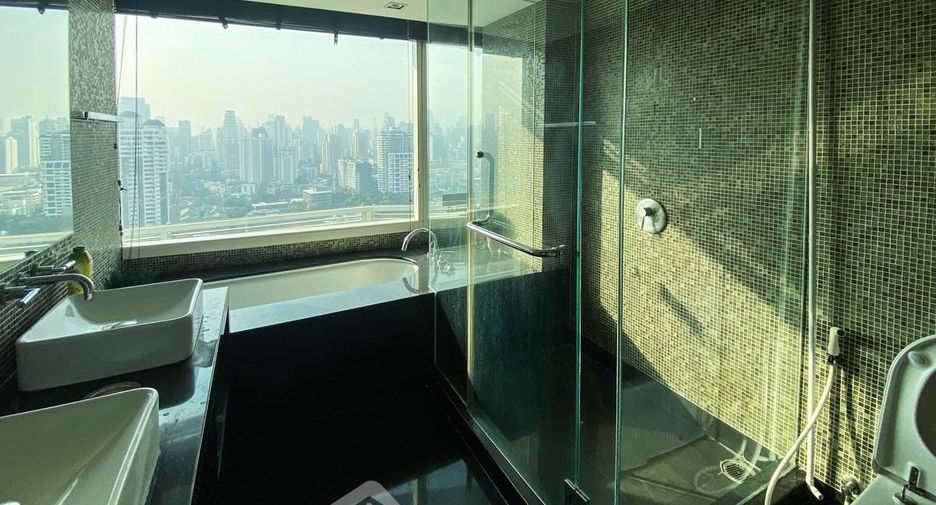 Condo en venta de 3 habitaciones en Watthana, Bangkok
