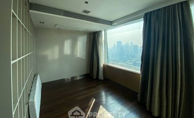 For sale 3 ベッドルーム condo in Watthana, Bangkok
