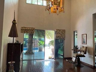 Villa zum Kauf mit 3 Zimmer in Bang Lamung, Chonburi
