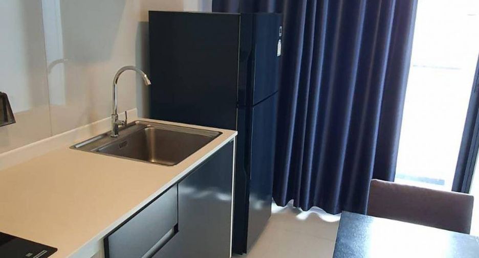 For sale 1 bed condo in Watthana, Bangkok
