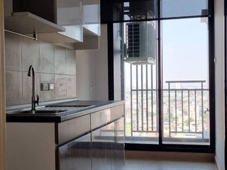 For sale 1 bed condo in Bangkok Noi, Bangkok