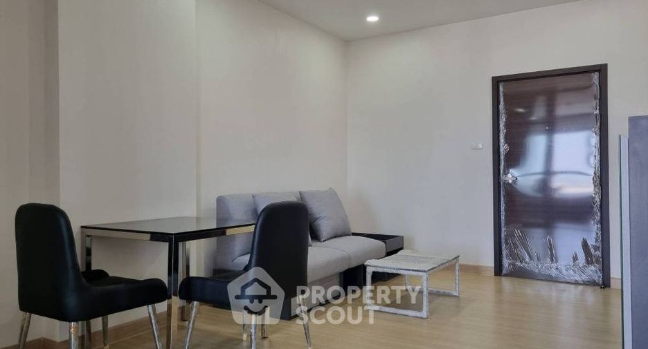 For sale 1 bed condo in Bangkok Noi, Bangkok