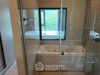Condo en venta de 1 habitaciones en Si Racha, Chonburi