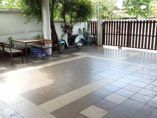For sale 4 bedrooms house in Mueang Chon Buri, Chonburi
