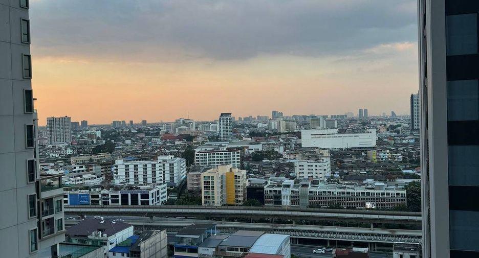 À vendre 1 chambre condo à Khlong San, Bangkok