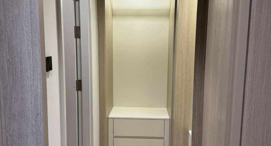 À vendre 1 chambre condo à Khlong San, Bangkok