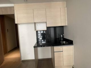 ขาย 2 ห้องนอน คอนโด ใน คลองเตย, กรุงเทพฯ
