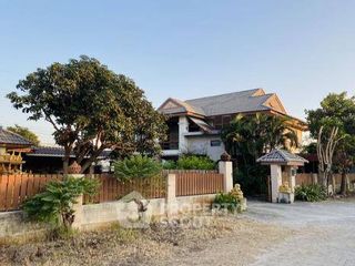 For sale 5 bedrooms house in Mueang Chon Buri, Chonburi