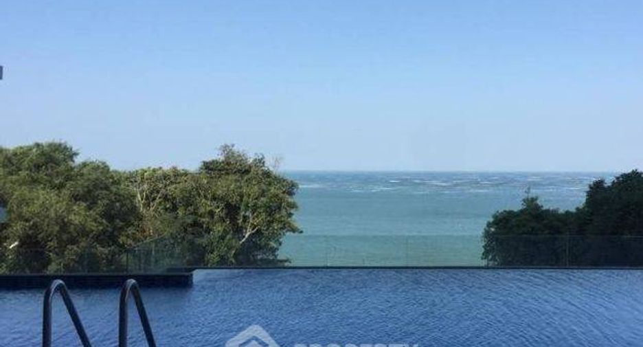 For sale 1 bed condo in Si Racha, Chonburi