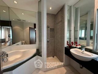 For rent 3 ベッドルーム apartment in Pathum Wan, Bangkok
