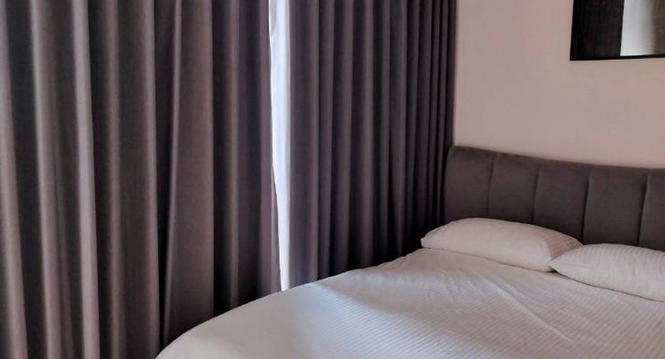For sale 2 bedrooms condo in Khlong Toei, Bangkok